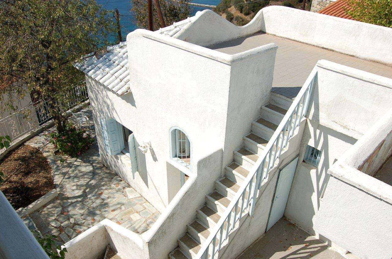 A special offer in Lefokastro!